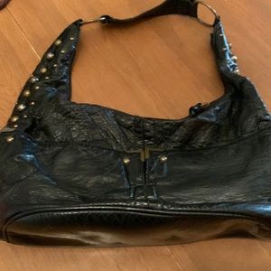 Bueno black bag